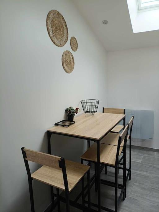 La Petite Falaise, Maison Avec Cour Dreux Centre Kültér fotó